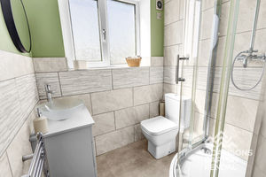 Photo 1- click for photo gallery